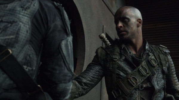 The 100 Season 2 Episode 15 Blood Must Have Blood Part One-1277

