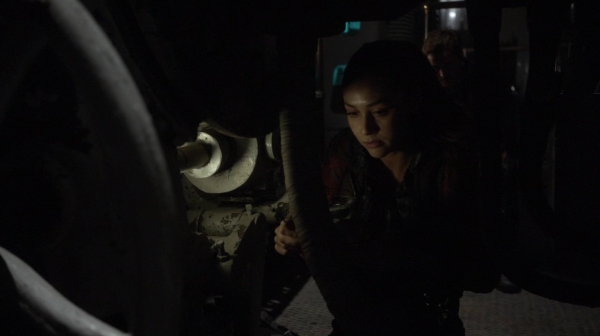 The 100 Season 2 Episode 15 Blood Must Have Blood Part One-1239
