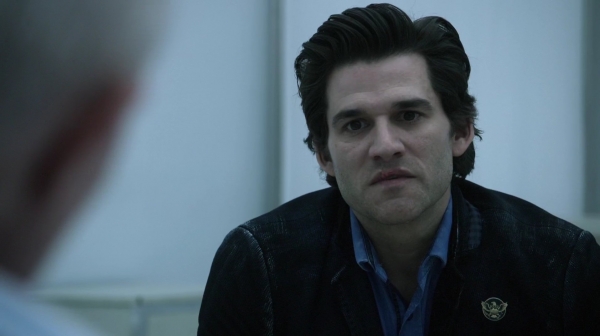 The 100 Season 2 Episode 15 Blood Must Have Blood Part One-1075
