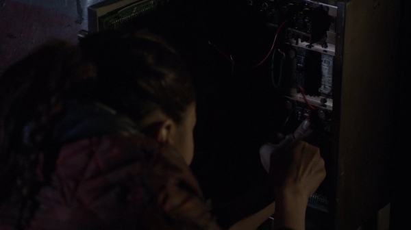 The 100 Season 2 Episode 15 Blood Must Have Blood Part One-954
