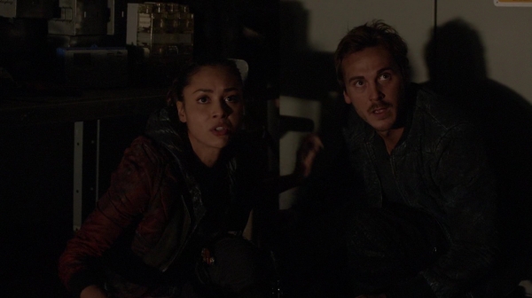 The 100 Season 2 Episode 15 Blood Must Have Blood Part One-848
