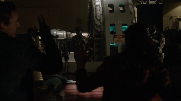 The 100 Season 2 Episode 15 Blood Must Have Blood Part One-843
