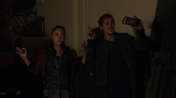The 100 Season 2 Episode 15 Blood Must Have Blood Part One-841

