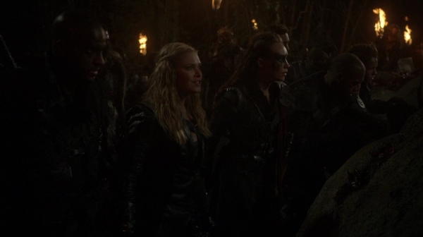 The 100 Season 2 Episode 15 Blood Must Have Blood Part One-812
