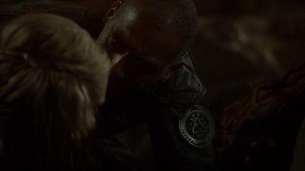 The 100 Season 2 Episode 15 Blood Must Have Blood Part One-779
