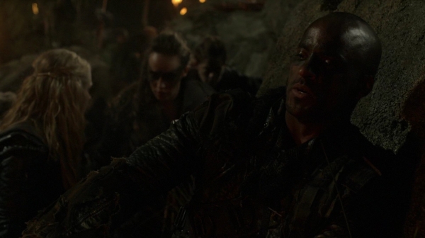 The 100 Season 2 Episode 15 Blood Must Have Blood Part One-749
