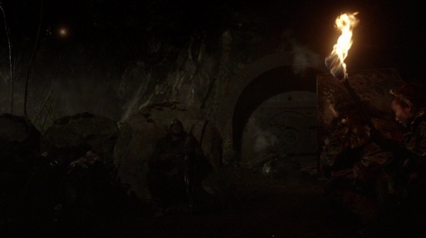 The 100 Season 2 Episode 15 Blood Must Have Blood Part One-737
