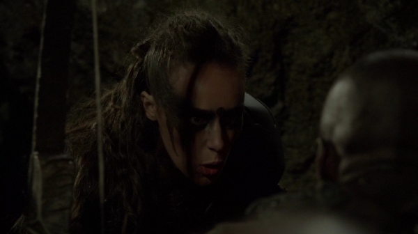 The 100 Season 2 Episode 15 Blood Must Have Blood Part One-729
