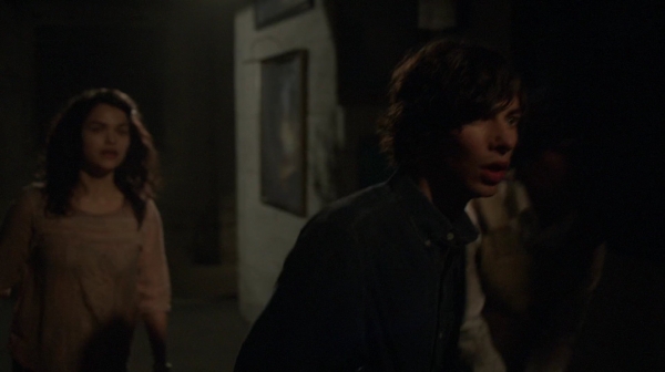 The 100 Season 2 Episode 15 Blood Must Have Blood Part One-663
