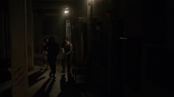 The 100 Season 2 Episode 15 Blood Must Have Blood Part One-662
