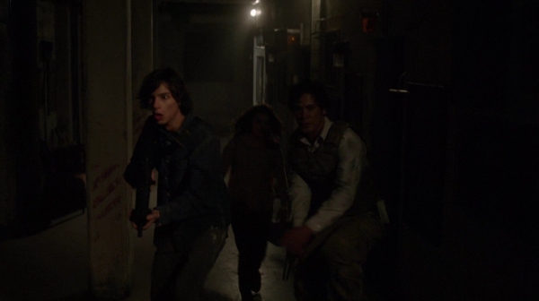 The 100 Season 2 Episode 15 Blood Must Have Blood Part One-660
