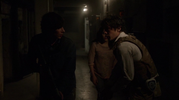 The 100 Season 2 Episode 15 Blood Must Have Blood Part One-658
