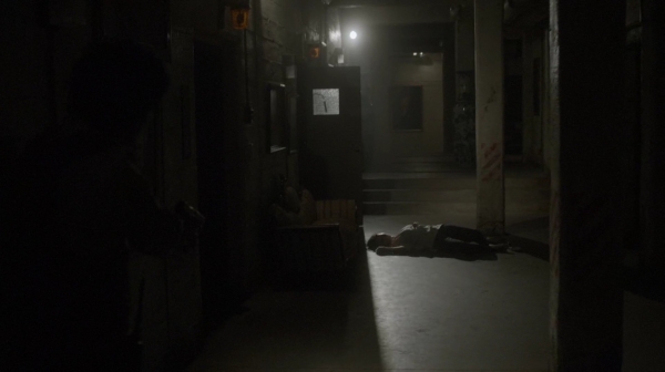 The 100 Season 2 Episode 15 Blood Must Have Blood Part One-647
