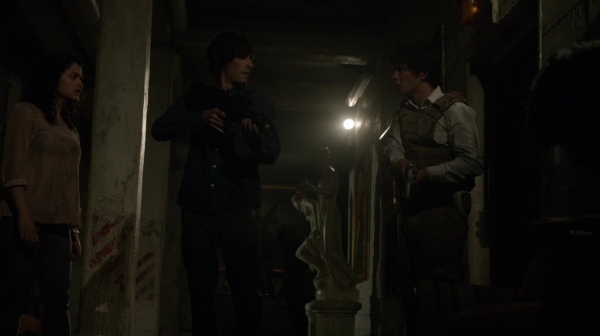 The 100 Season 2 Episode 15 Blood Must Have Blood Part One-587
