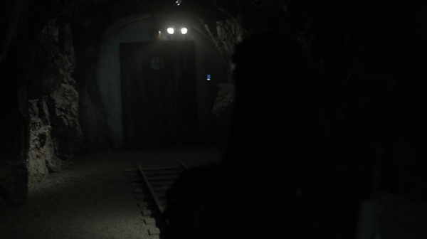 The 100 Season 2 Episode 15 Blood Must Have Blood Part One-580
