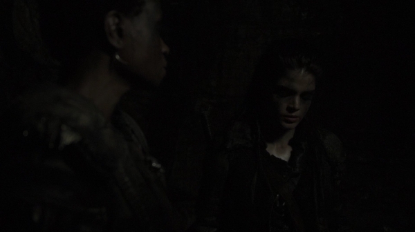 The 100 Season 2 Episode 15 Blood Must Have Blood Part One-572
