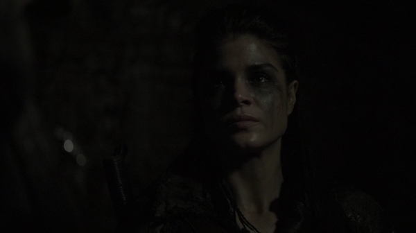 The 100 Season 2 Episode 15 Blood Must Have Blood Part One-555
