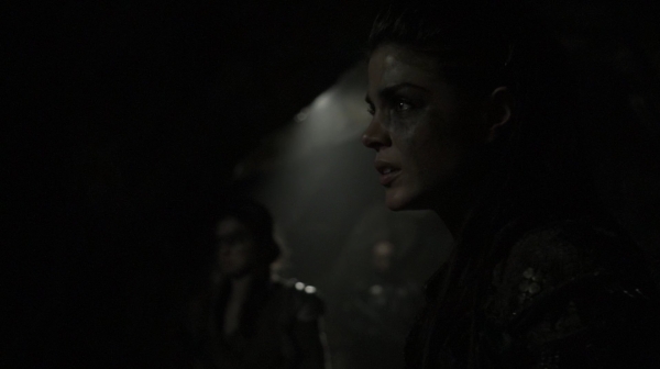 The 100 Season 2 Episode 15 Blood Must Have Blood Part One-550
