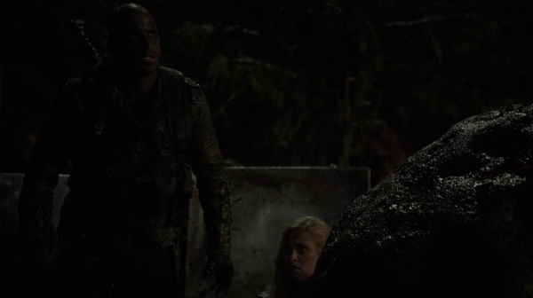 The 100 Season 2 Episode 15 Blood Must Have Blood Part One-539
