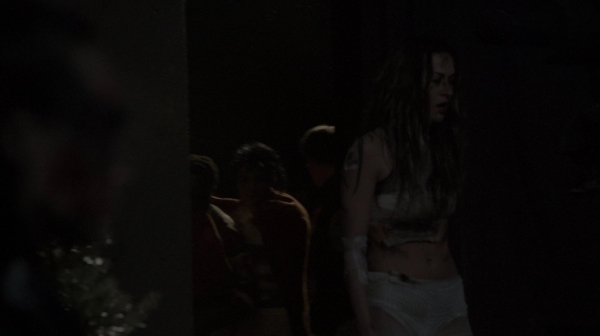 The 100 Season 2 Episode 15 Blood Must Have Blood Part One-405
