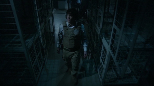 The 100 Season 2 Episode 15 Blood Must Have Blood Part One-206
