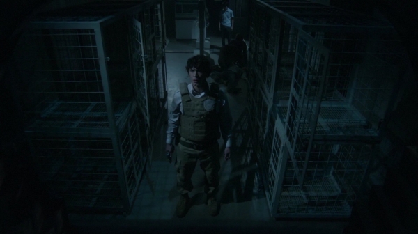 The 100 Season 2 Episode 15 Blood Must Have Blood Part One-203
