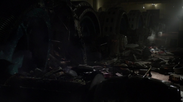 The 100 Season 2 Episode 15 Blood Must Have Blood Part One-192
