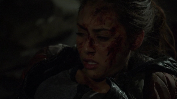 The 100 Season 2 Episode 15 Blood Must Have Blood Part One-158
