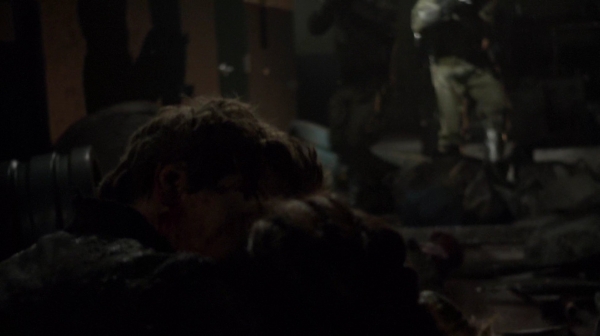 The 100 Season 2 Episode 15 Blood Must Have Blood Part One-129
