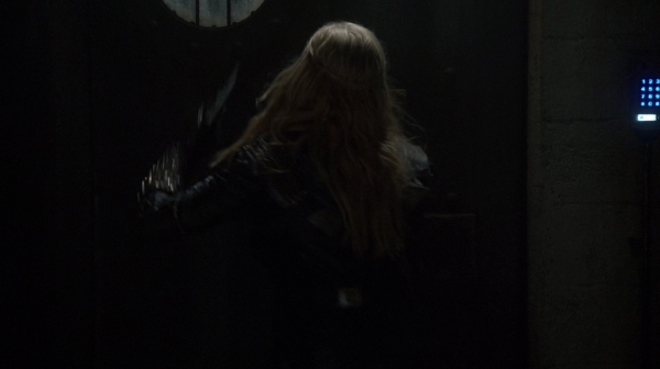 The 100 Season Two Episode Sixteen Blood Must Have Part Two-1859

