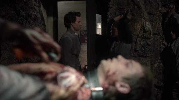 The 100 Season Two Episode Sixteen Blood Must Have Part Two-1674
