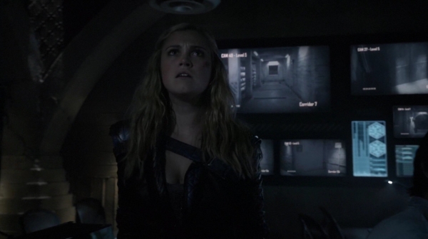 The 100 Season Two Episode Sixteen Blood Must Have Part Two-1315
