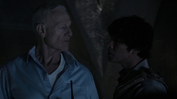 The 100 Season Two Episode Sixteen Blood Must Have Part Two-1305
