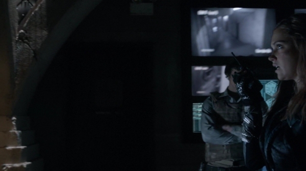 The 100 Season Two Episode Sixteen Blood Must Have Part Two-1152
