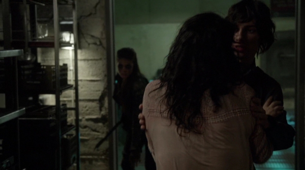 The 100 Season Two Episode Sixteen Blood Must Have Part Two-1013
