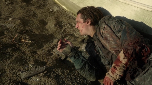 The 100 Season Two Episode Sixteen Blood Must Have Part Two-946
