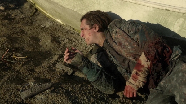 The 100 Season Two Episode Sixteen Blood Must Have Part Two-945
