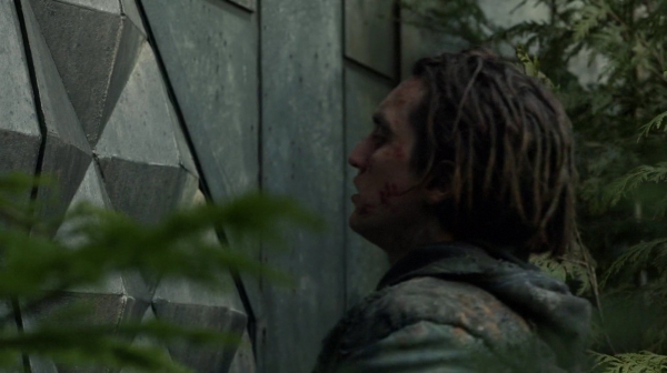 The 100 Season Two Episode Sixteen Blood Must Have Part Two-911
