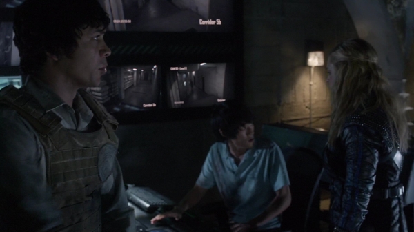 The 100 Season Two Episode Sixteen Blood Must Have Part Two-745
