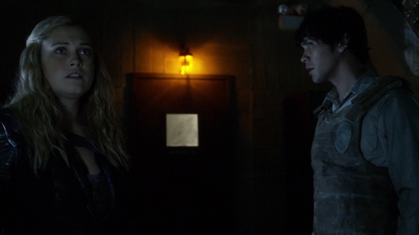 The 100 Season Two Episode Sixteen Blood Must Have Part Two-615
