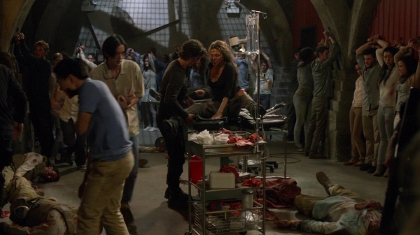 The 100 Season Two Episode Sixteen Blood Must Have Part Two-526
