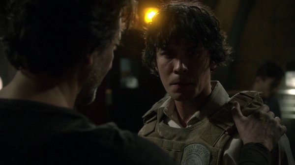 The 100 Season Two Episode Sixteen Blood Must Have Part Two-475
