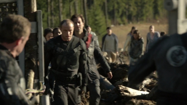 The 100 Season Two Episode Sixteen Blood Must Have Part Two-373
