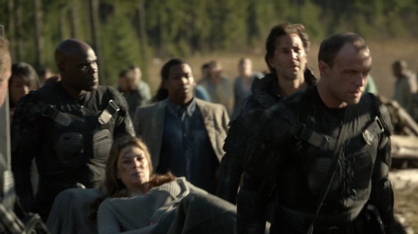 The 100 Season Two Episode Sixteen Blood Must Have Part Two-369
