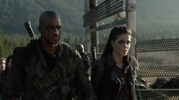 The 100 Season Two Episode Sixteen Blood Must Have Part Two-356
