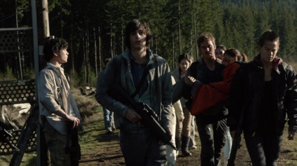 The 100 Season Two Episode Sixteen Blood Must Have Part Two-349
