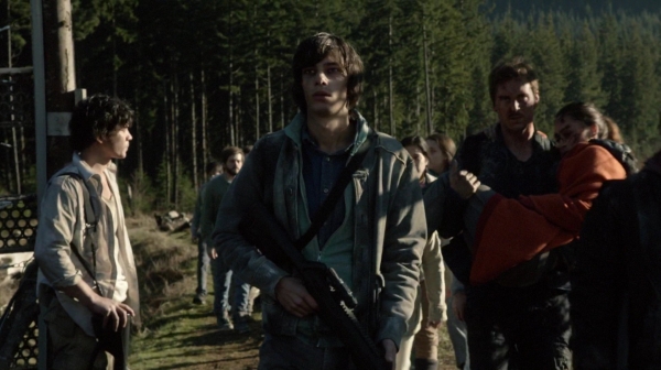 The 100 Season Two Episode Sixteen Blood Must Have Part Two-348
