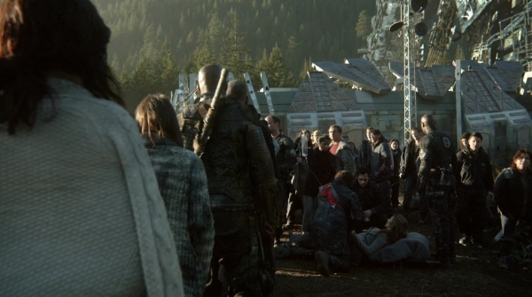 The 100 Season Two Episode Sixteen Blood Must Have Part Two-347

