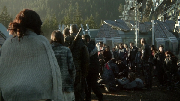 The 100 Season Two Episode Sixteen Blood Must Have Part Two-346
