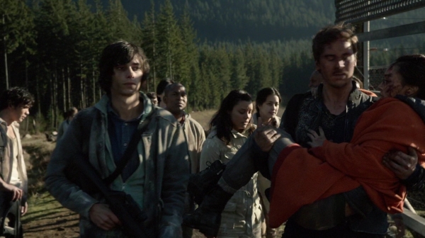 The 100 Season Two Episode Sixteen Blood Must Have Part Two-345
